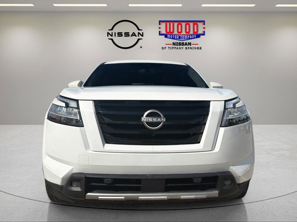 Certified 2022 Nissan Pathfinder Platinum w/ Cargo Package AWD/4WD image 6
