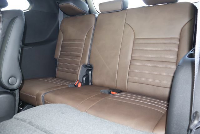 New 2026 GMC Acadia Denali Ultimate AWD/4WD image 14
