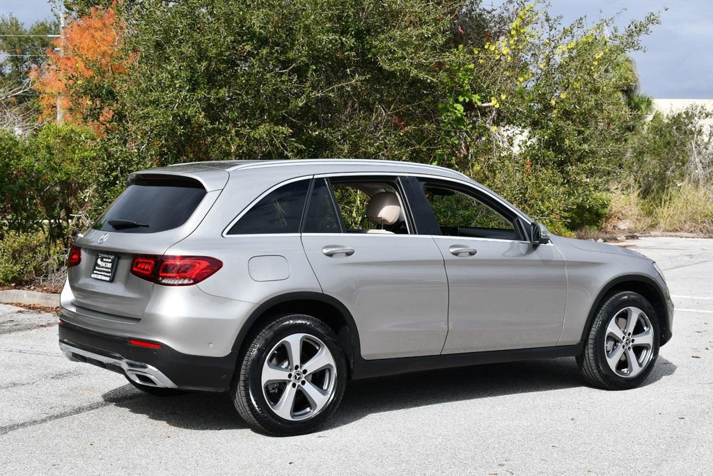 Used 2022 Mercedes-Benz GLC 300 image 6