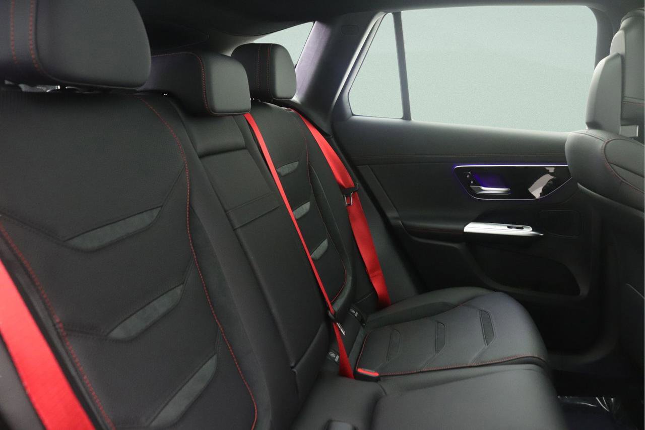 New 2026 Mercedes-Benz GLC 43 AMG 4MATIC image 8