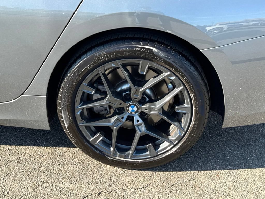 Used 2026 BMW 330i Sedan w/ Premium Package RWD image 13