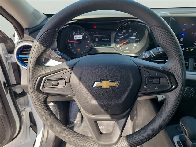 New 2026 Chevrolet Trax LS w/ LS Convenience Package image 25