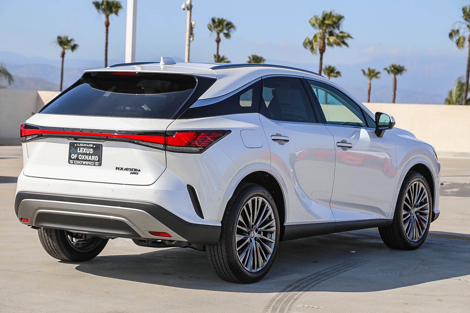New 2026 Lexus RX 450h AWD image 7