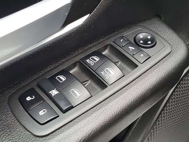 Used 2021 RAM 1500 Big Horn image 23