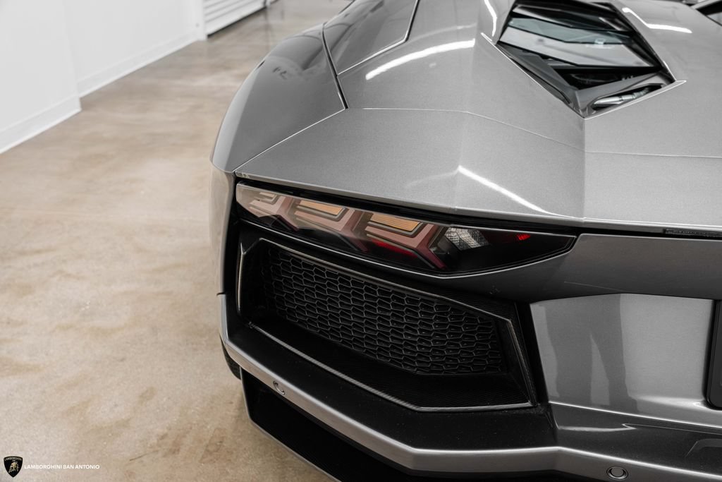 Used 2015 Lamborghini Aventador LP 700-4 AWD/4WD image 20