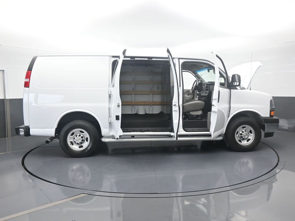 Used 2024 Chevrolet Express 2500 w/ Driver Convenience Package image 63