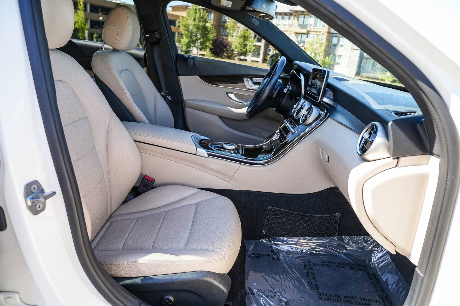Used 2018 Mercedes-Benz C 300 Sedan image 16