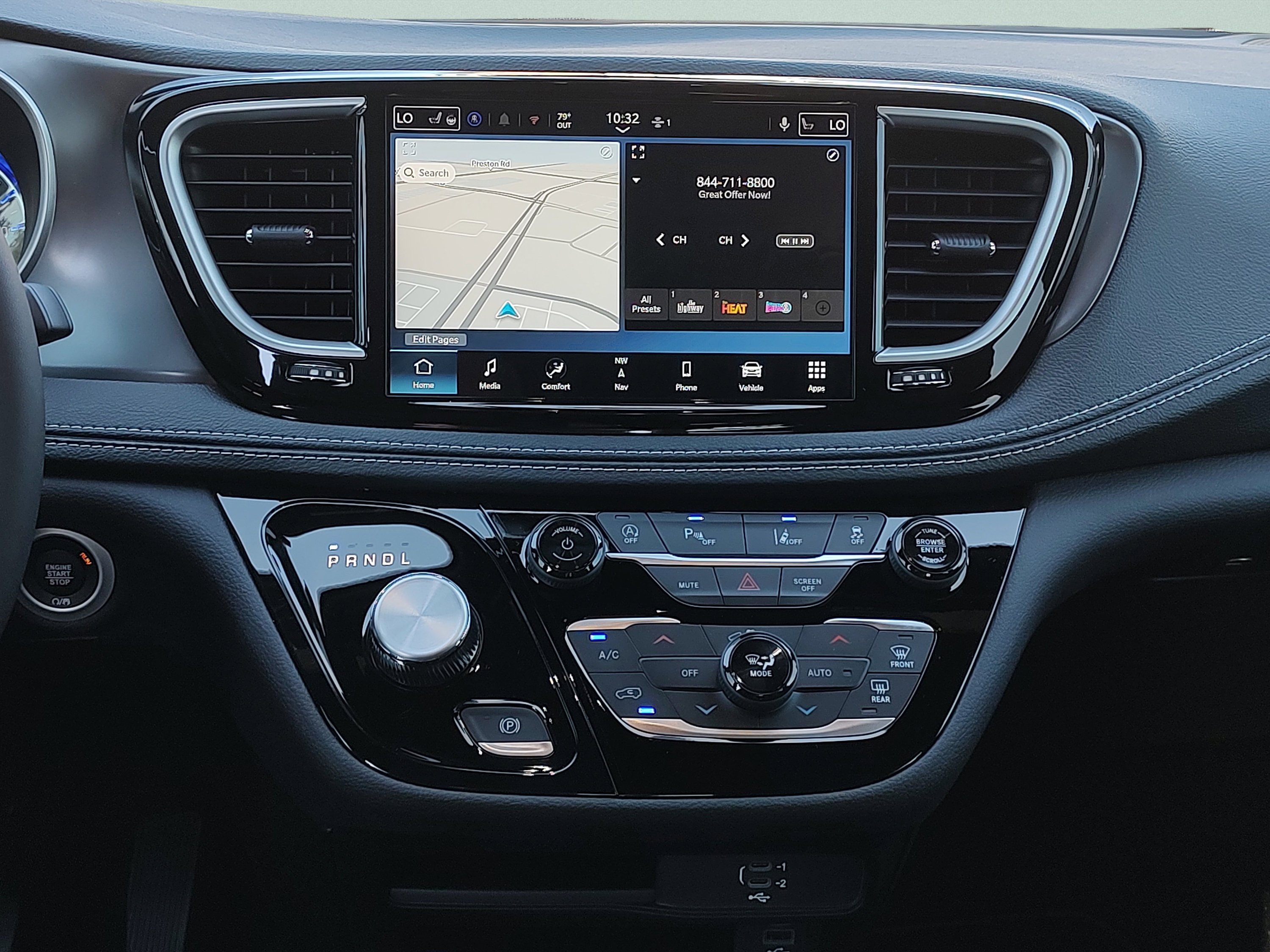 New 2026 Chrysler Pacifica Select FWD image 13