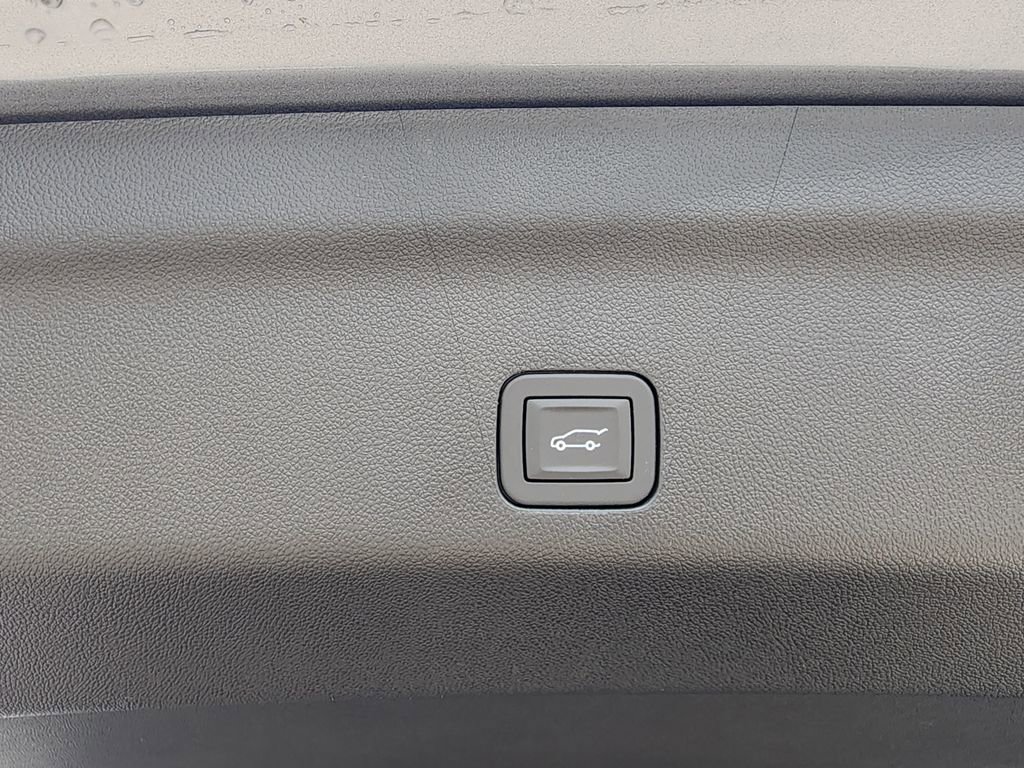 New 2026 GMC Yukon Elevation AWD/4WD image 56