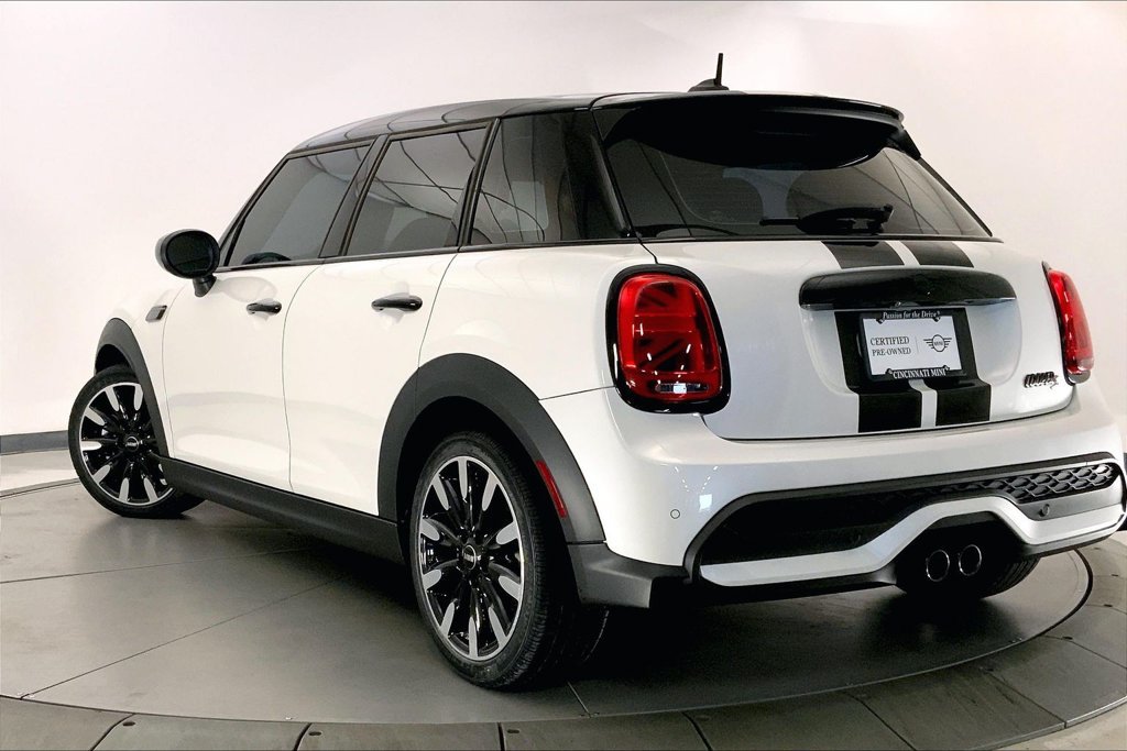 Used 2024 MINI Cooper S FWD image 10