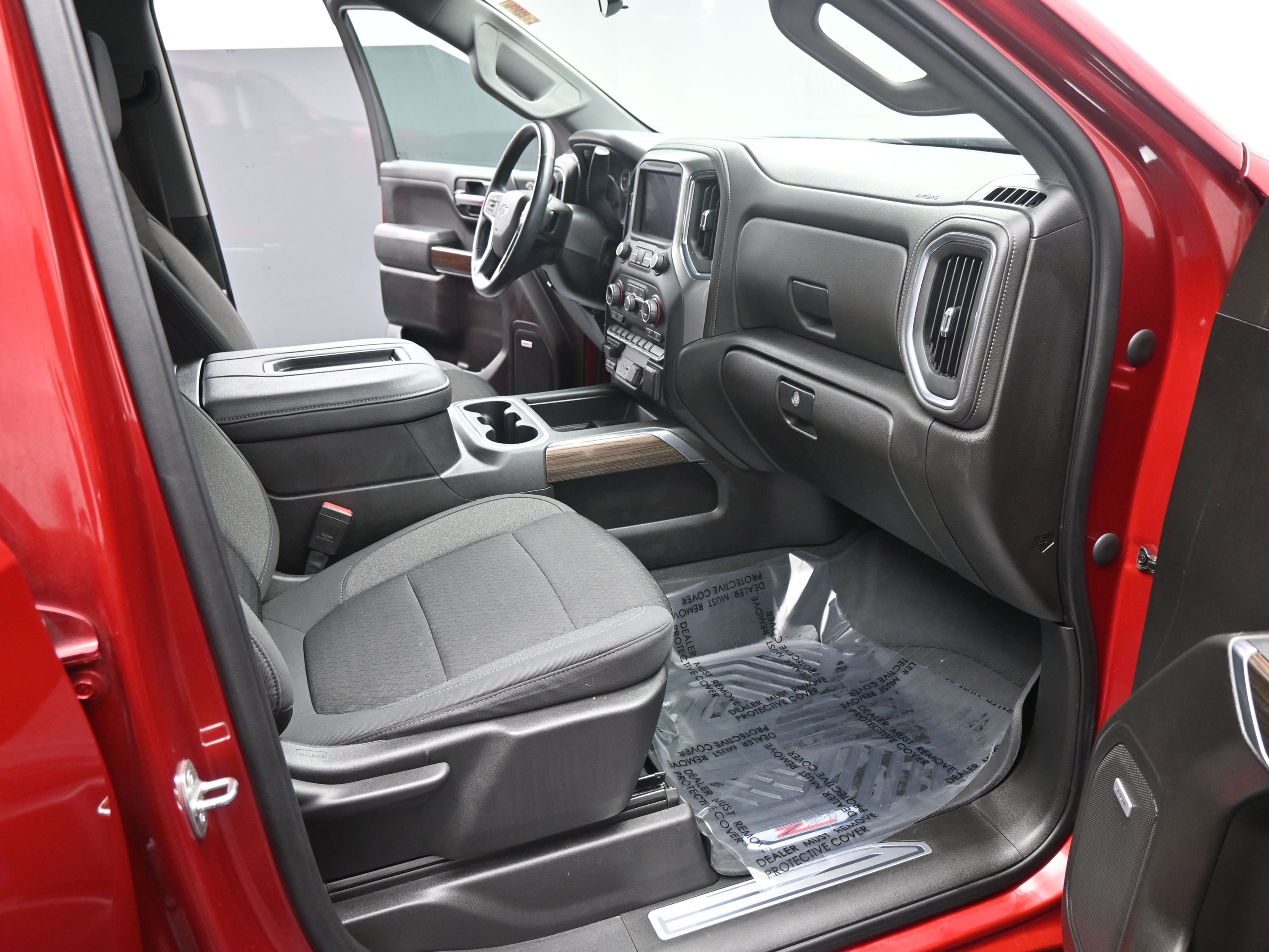 Certified 2021 Chevrolet Silverado 1500 RST image 21