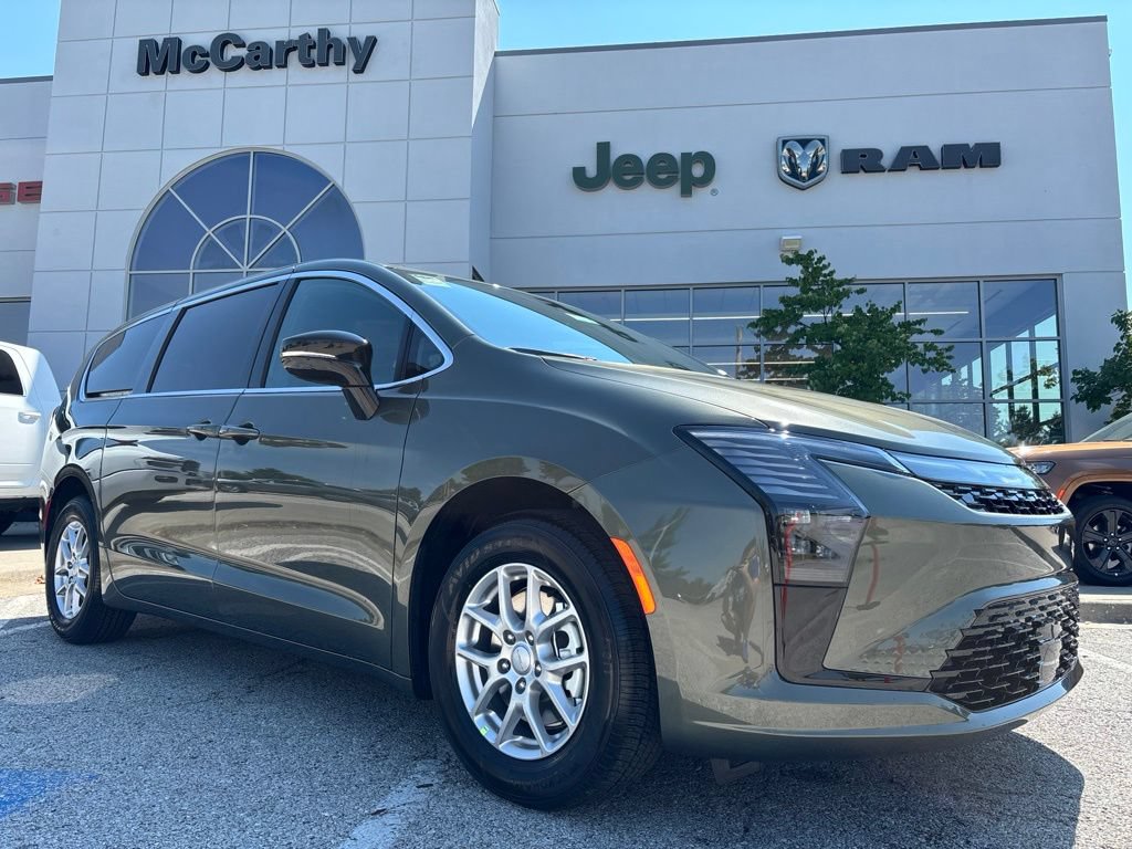 New 2027 Chrysler Pacifica Select