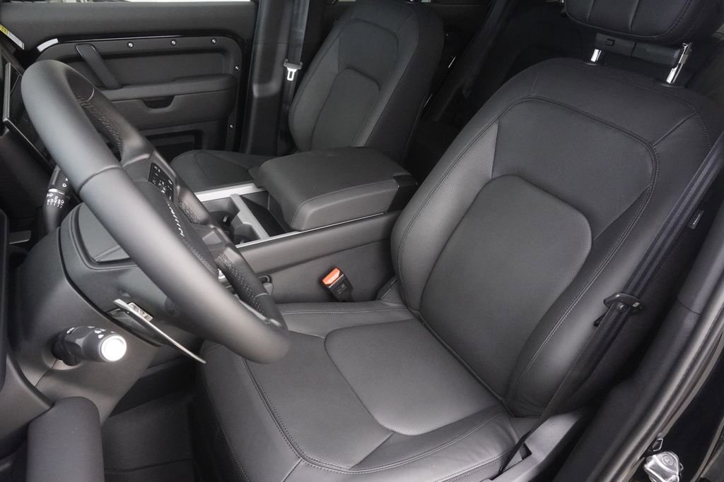 New 2026 Land Rover Defender 110 V8 image 20