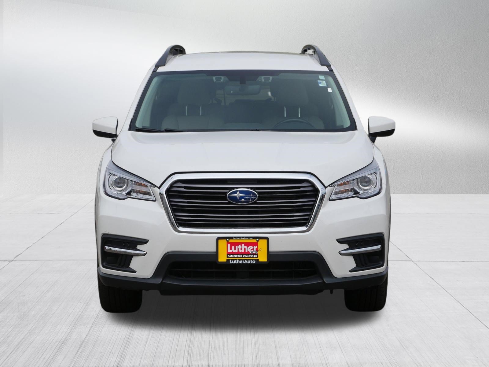 Used 2022 Subaru Ascent Premium w/ Convenience Package AWD/4WD image 2