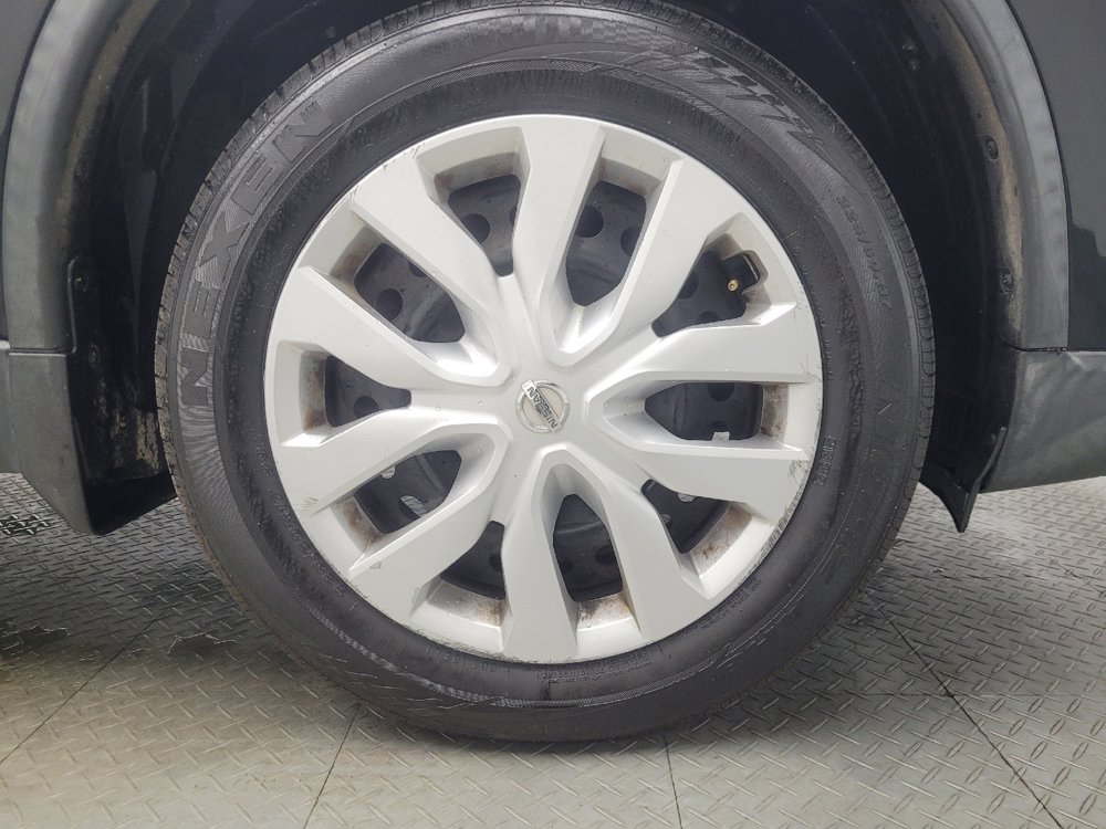 Used 2016 Nissan Rogue S w/ Appearance Package AWD/4WD image 31