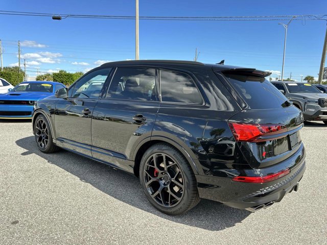 New 2026 Audi SQ7 Prestige image 4