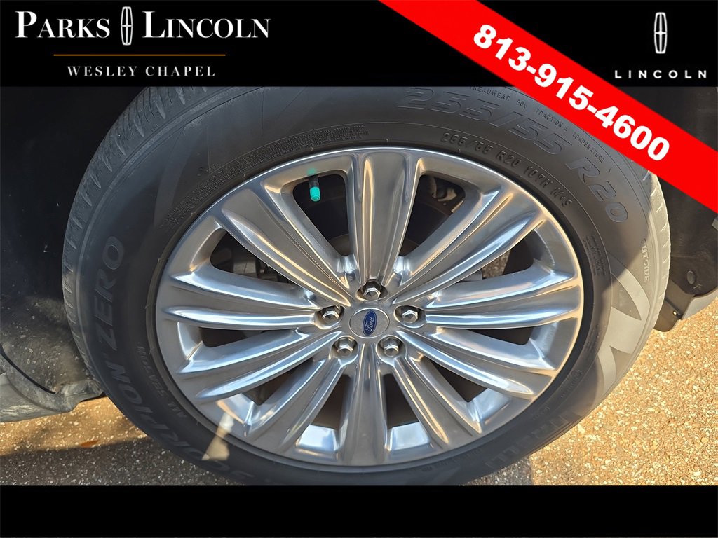 Used 2022 Ford Explorer Limited w/ Limited Technology Package image 13