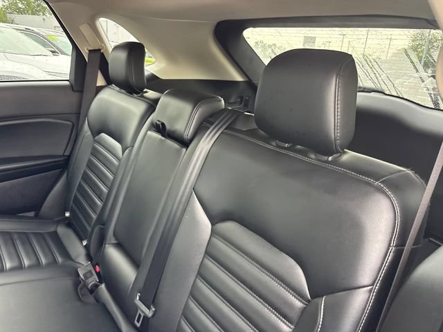 Used 2022 Ford Edge SEL w/ Convenience Package AWD/4WD image 8