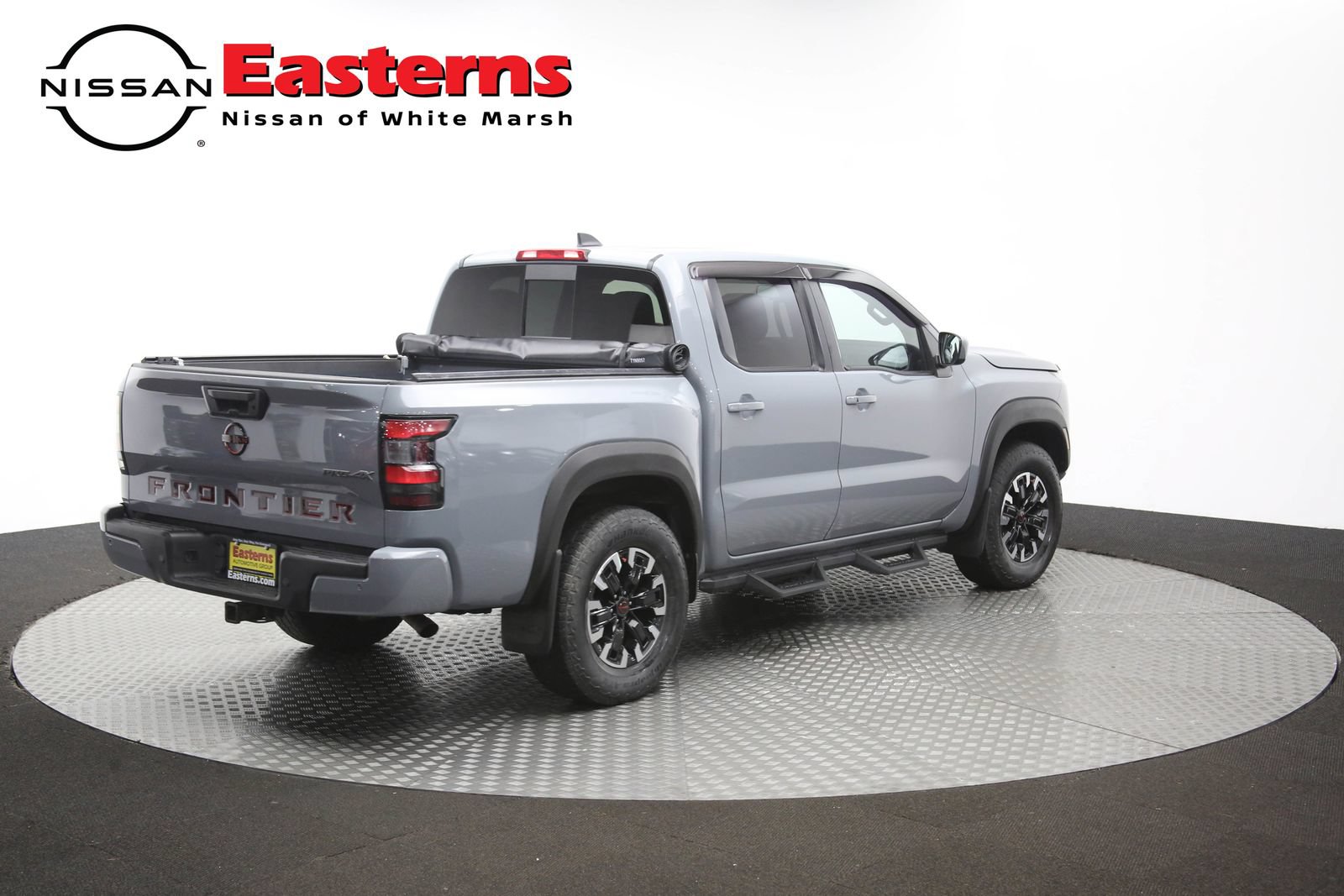 Used 2023 Nissan Frontier PRO-4X w/ Technology Package AWD/4WD image 37