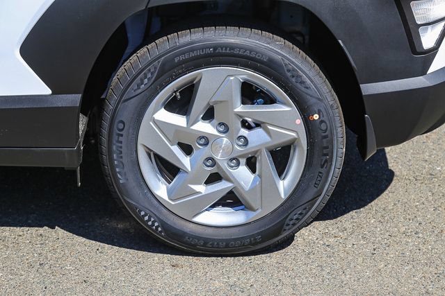 New 2026 Hyundai Kona SE FWD image 12