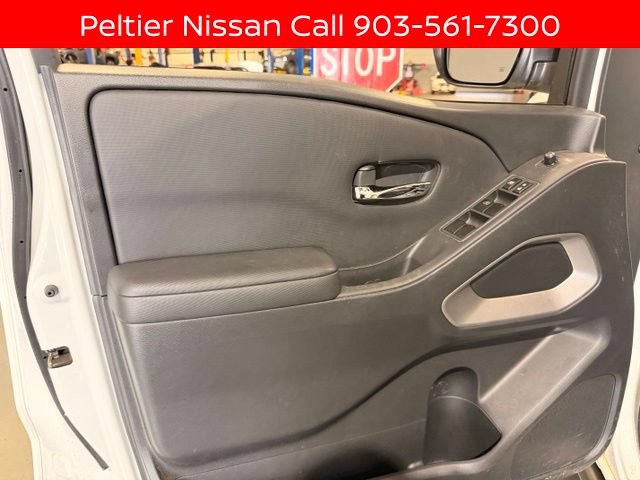 Certified 2024 Nissan Frontier SV w/ SV Convenience Package RWD image 8