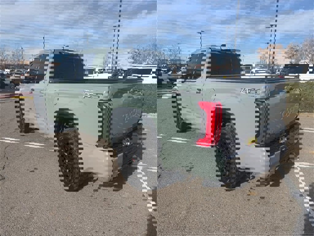 Used 2023 Toyota Tundra Limited image 4