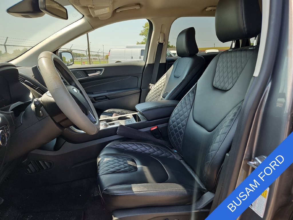 Used 2024 Ford Edge Titanium AWD/4WD image 14