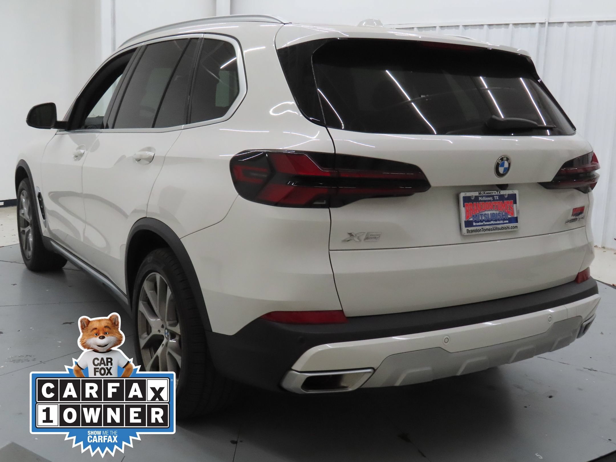 Used 2024 BMW X5 sDrive40i w/ Parking Assistance Package RWD image 6