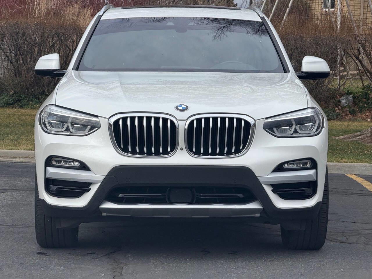 Used 2019 BMW X3 xDrive30i w/ Executive Package AWD/4WD image 2