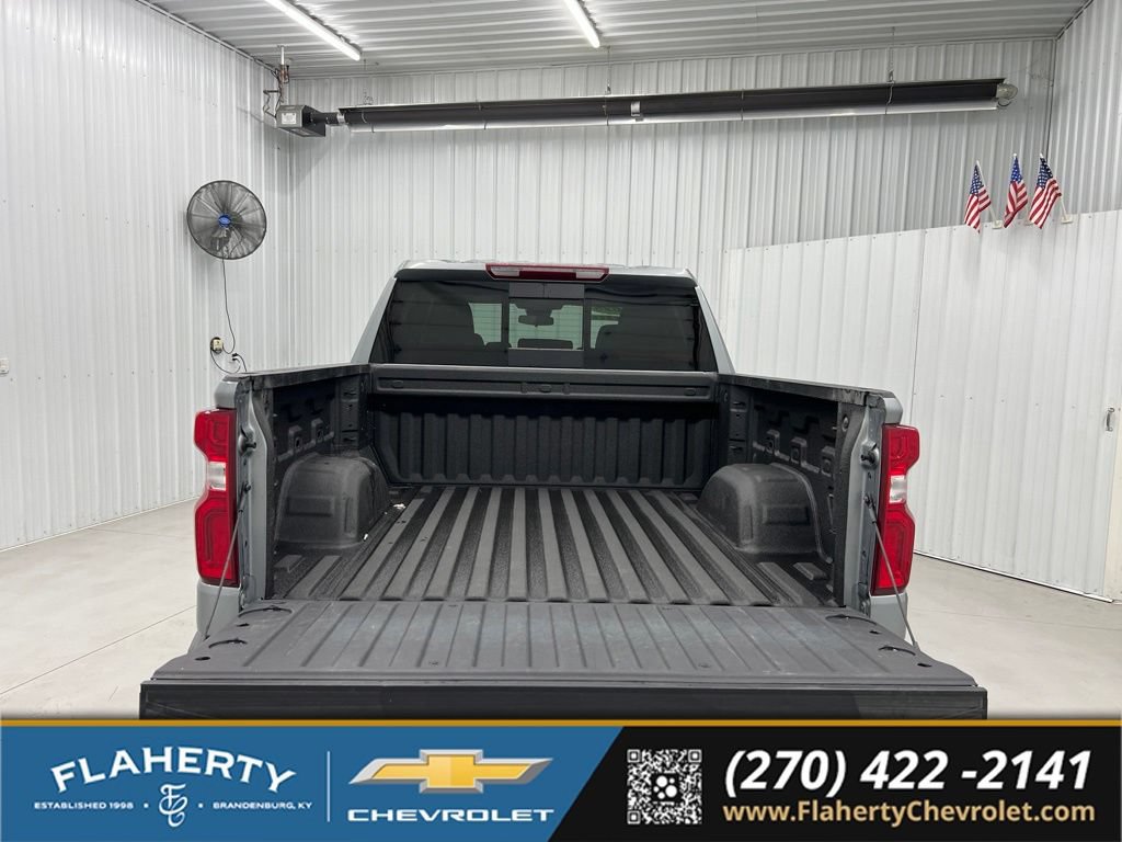 Used 2025 Chevrolet Silverado 1500 LT Trail Boss w/ Convenience Package II AWD/4WD image 22