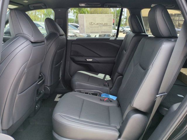 New 2026 Lexus TX 500h AWD image 13