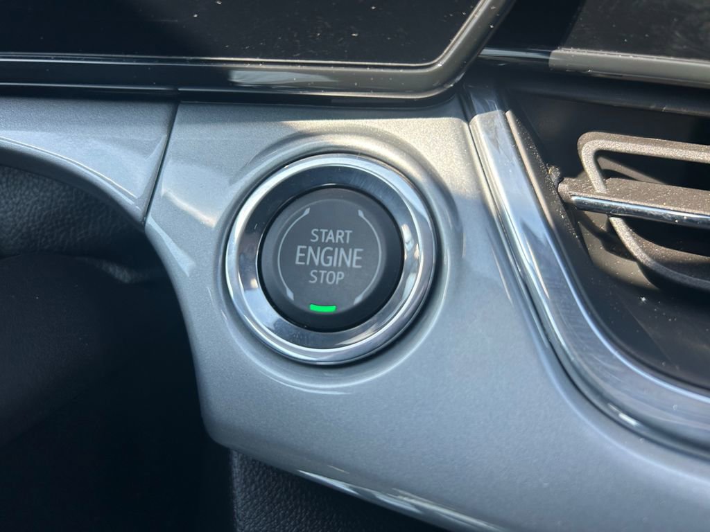 Used 2024 Chevrolet Trax LT w/ Driver Confidence Package image 19