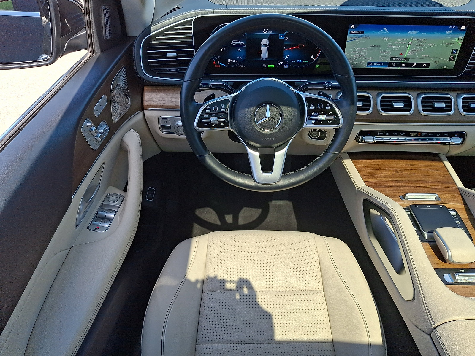 Used 2023 Mercedes-Benz GLS 450 4MATIC image 14
