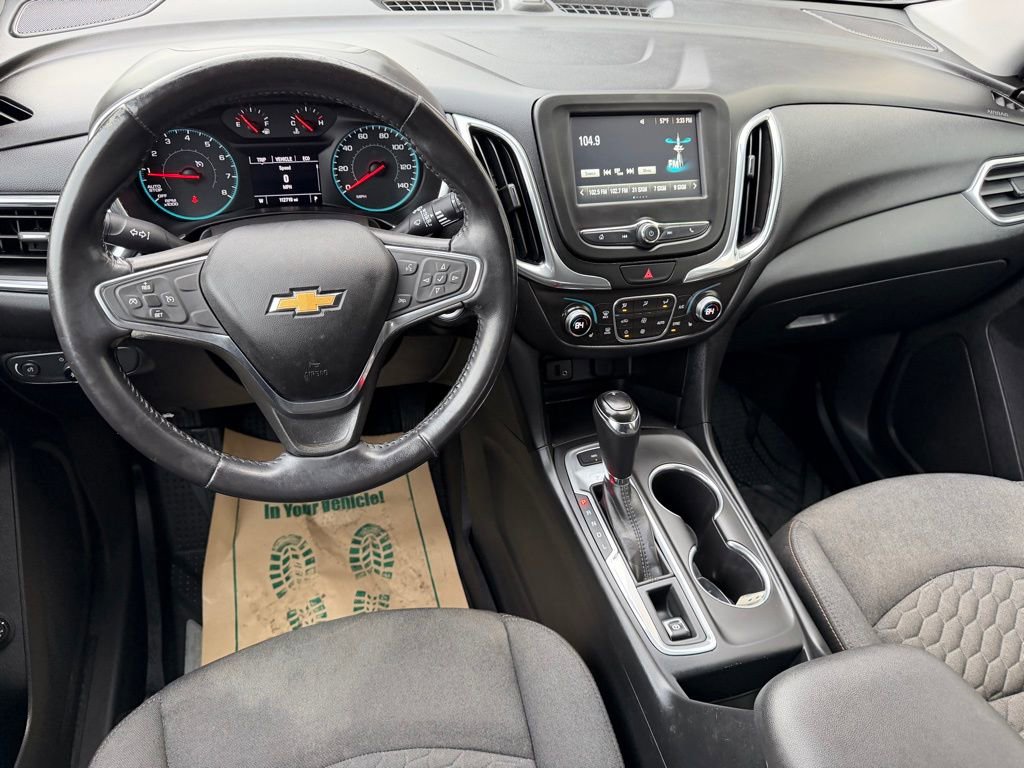 Used 2018 Chevrolet Equinox LT image 17
