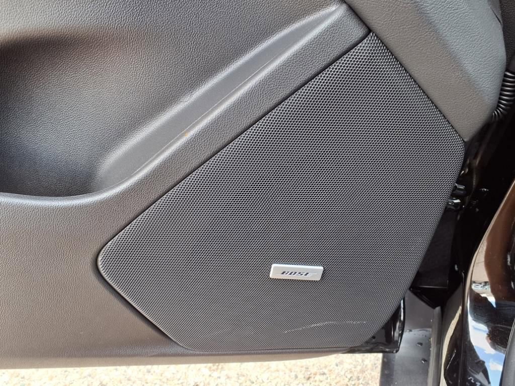 New 2025 Cadillac XT5 Premium Luxury w/ LPO, Floor Liner Package image 12