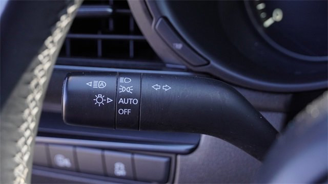 Used 2024 MAZDA MAZDA3 s image 34