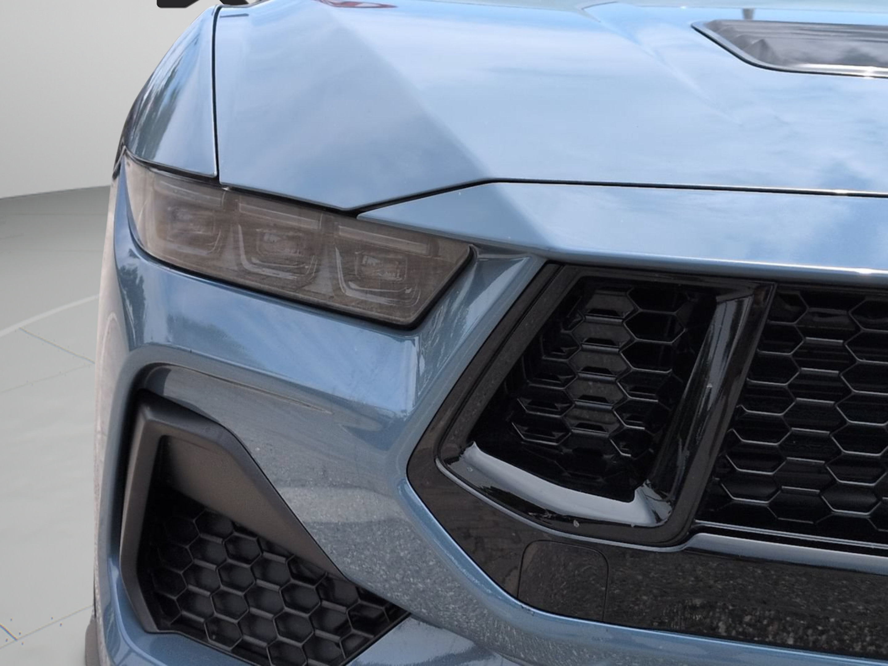 Used 2025 Ford Mustang GT Premium RWD image 12