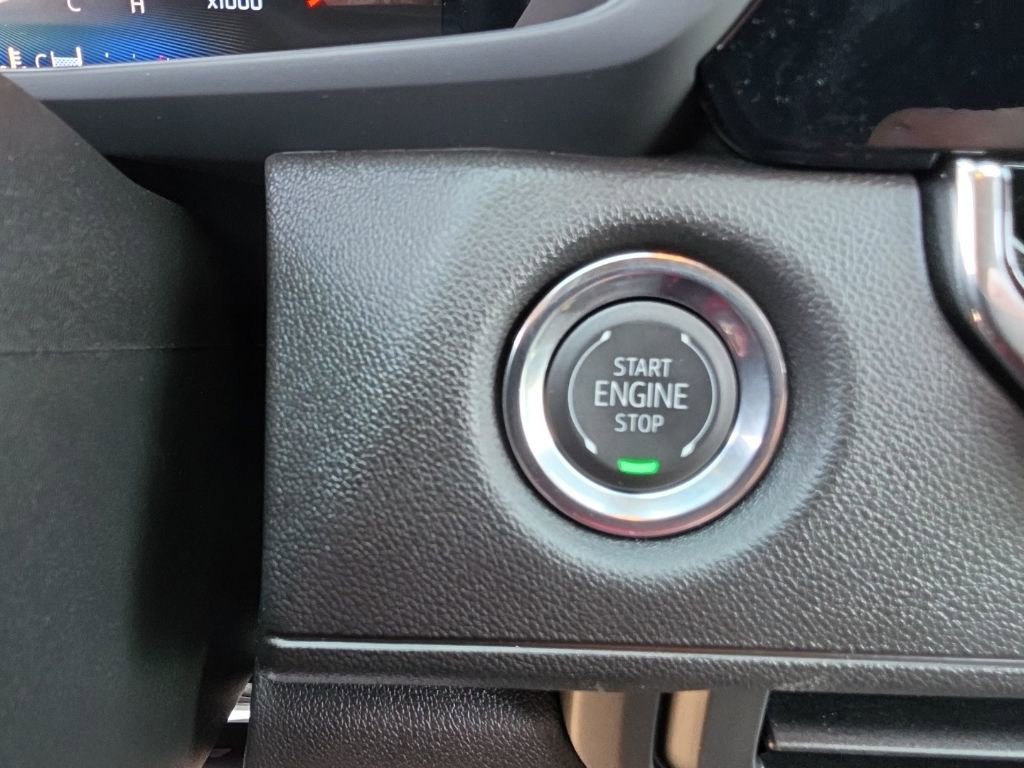 Used 2025 Chevrolet Colorado W/T w/ WT Convenience Package II image 20