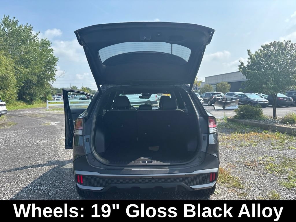 Used 2023 Kia Sportage X-Line w/ X-Line Premium Package AWD/4WD image 13