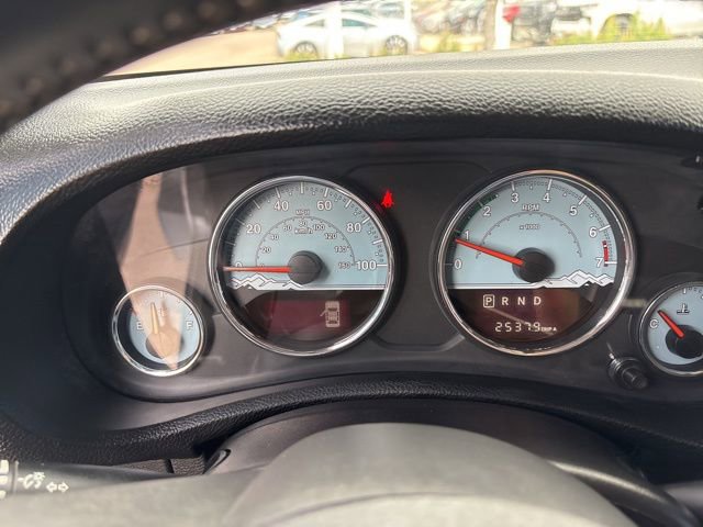 Used 2014 Jeep Wrangler Unlimited Sahara AWD/4WD image 25