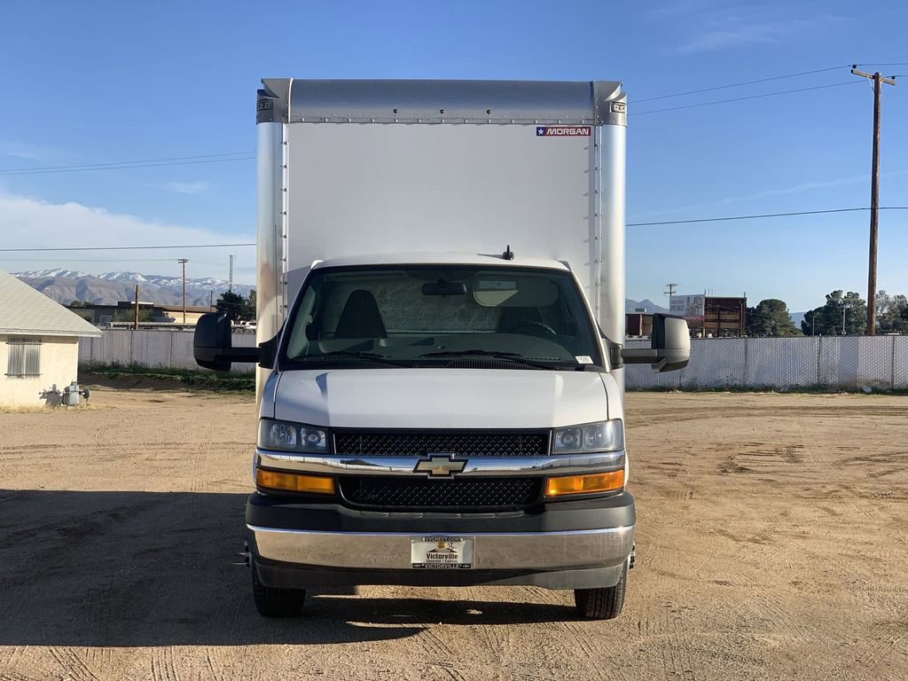 New 2025 Chevrolet Express 4500 w/ Power Convenience Package RWD image 2