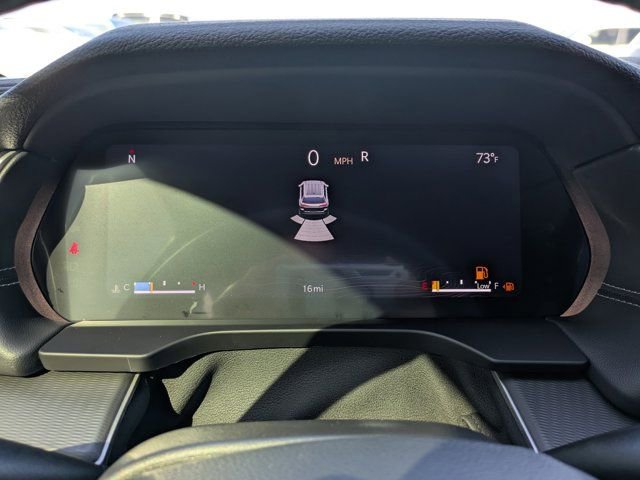 New 2025 Jeep Grand Cherokee L Laredo image 24