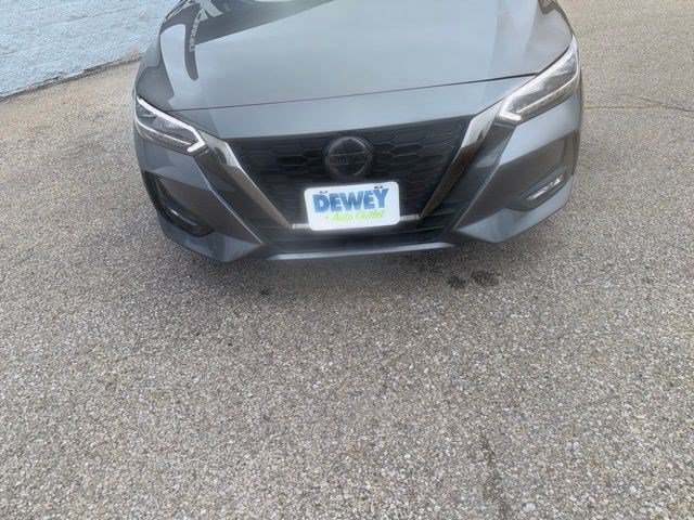 Used 2023 Nissan Sentra SR w/ SR Premium Package FWD image 8