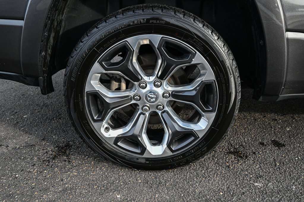 Used 2019 RAM 1500 Limited image 14