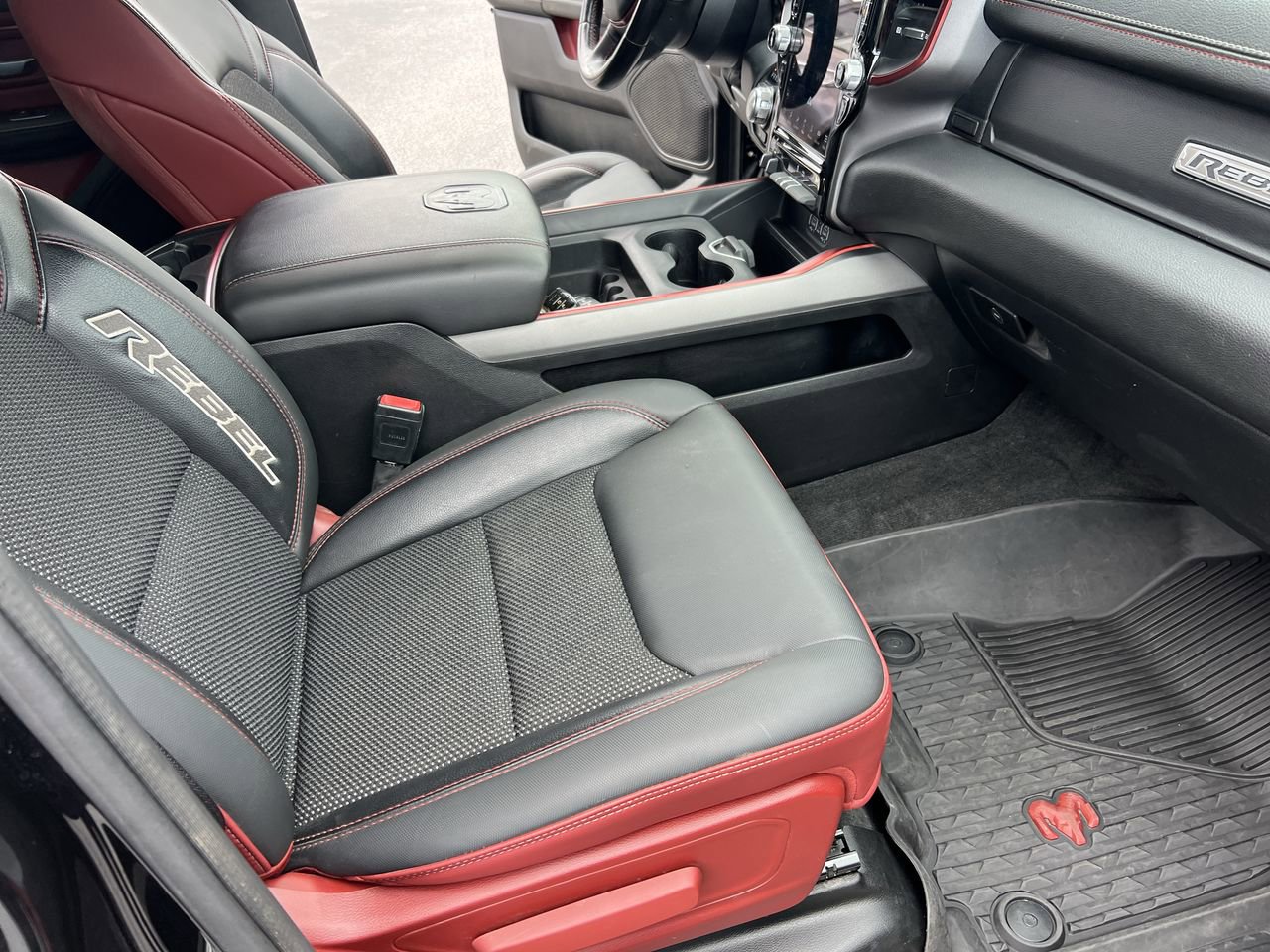 Used 2022 RAM 1500 Rebel w/ Level 1 Equipment Group AWD/4WD image 34