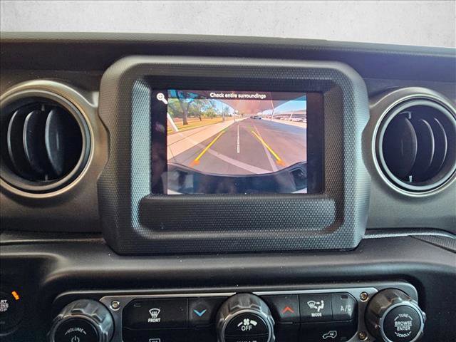 Used 2023 Jeep Gladiator Sport image 12