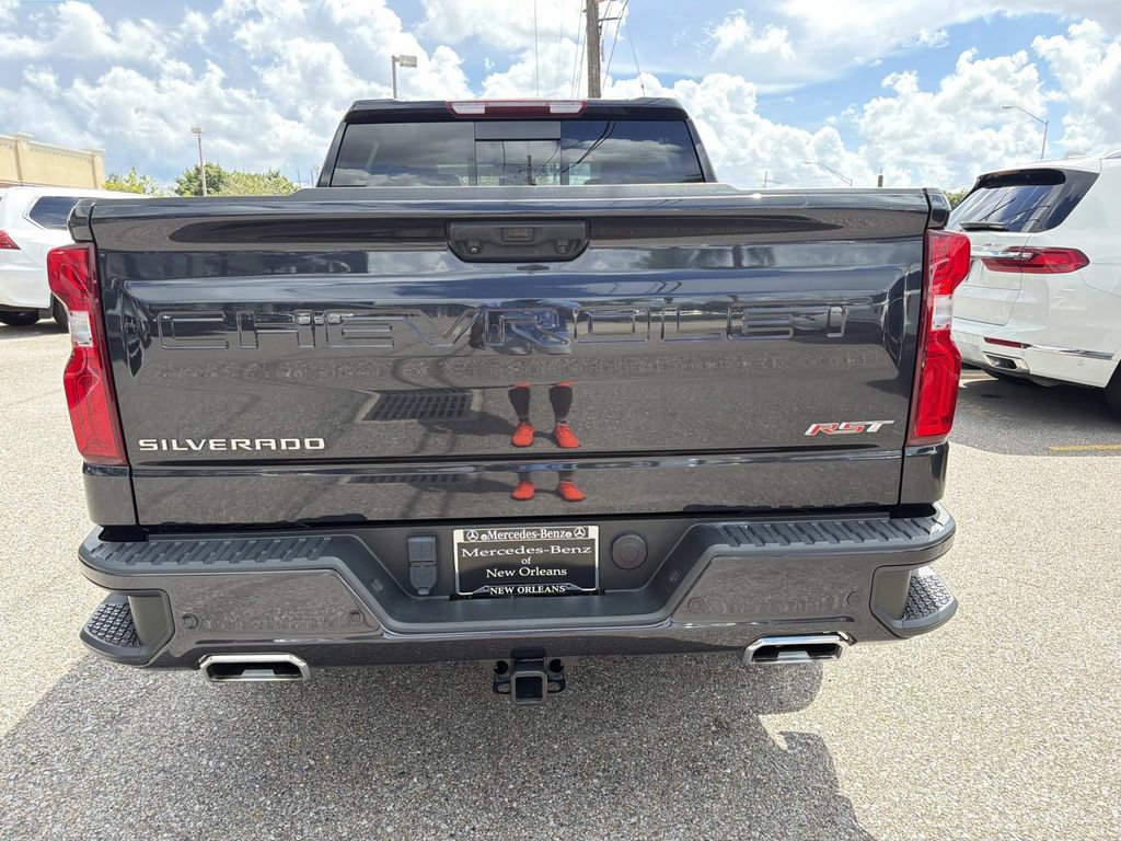 Used 2024 Chevrolet Silverado 1500 RST w/ Convenience Package II AWD/4WD image 6