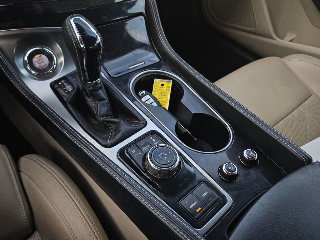 Used 2017 Nissan Maxima Platinum image 17