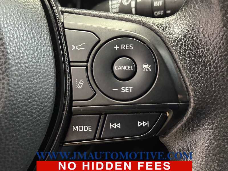 Used 2023 Toyota RAV4 XLE image 41