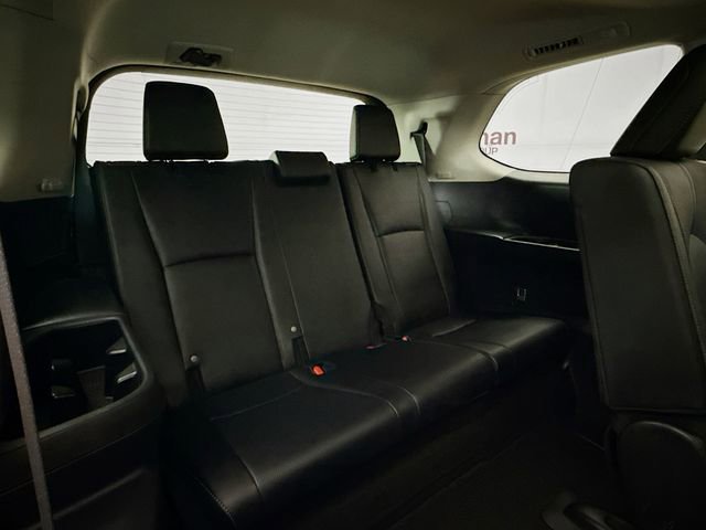Used 2024 Toyota Grand Highlander Limited image 29